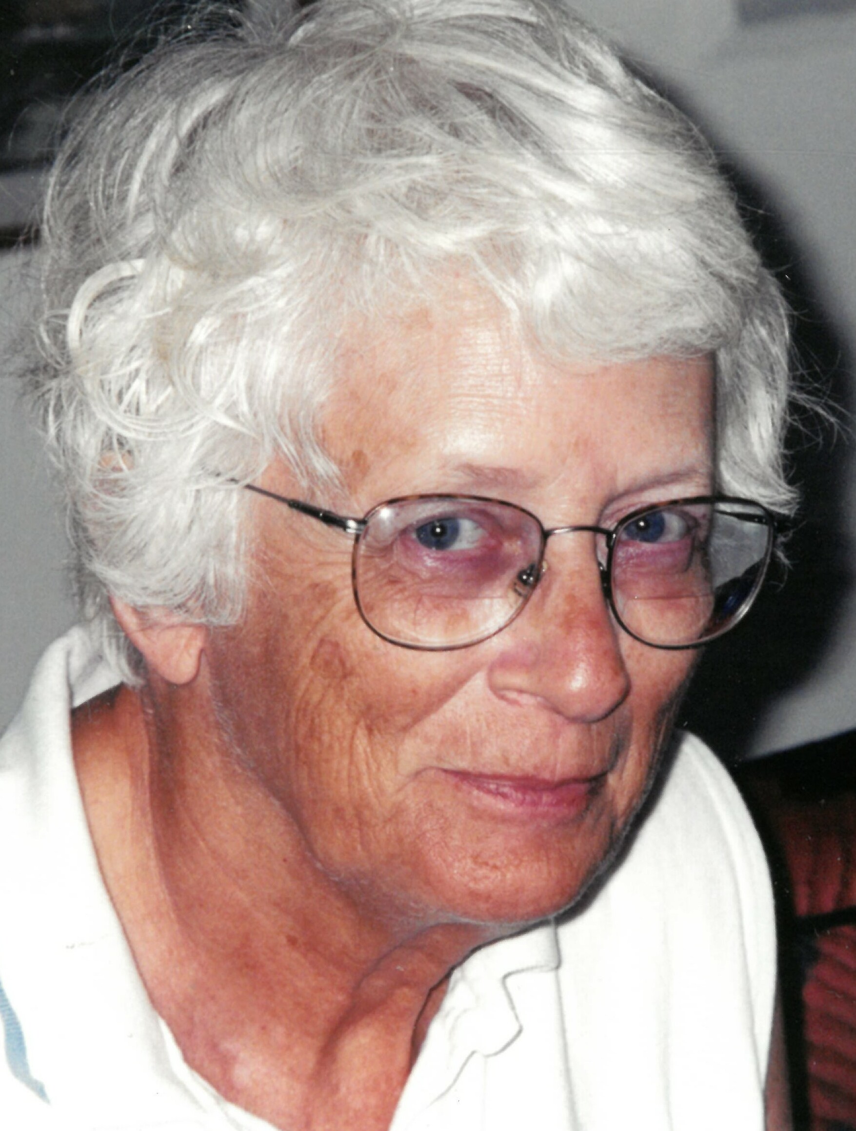 Linda  Hansen 