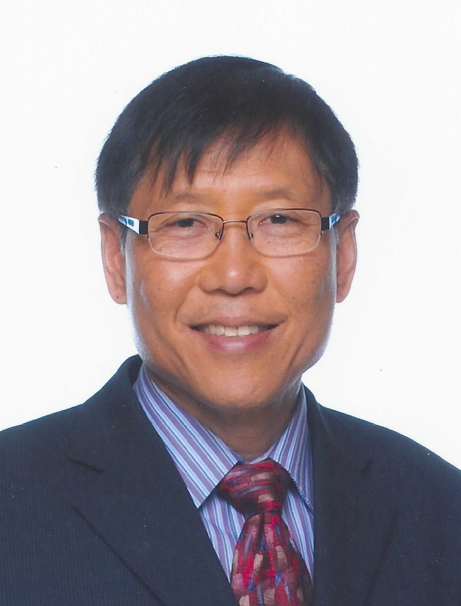 Dr. Edward  Lin